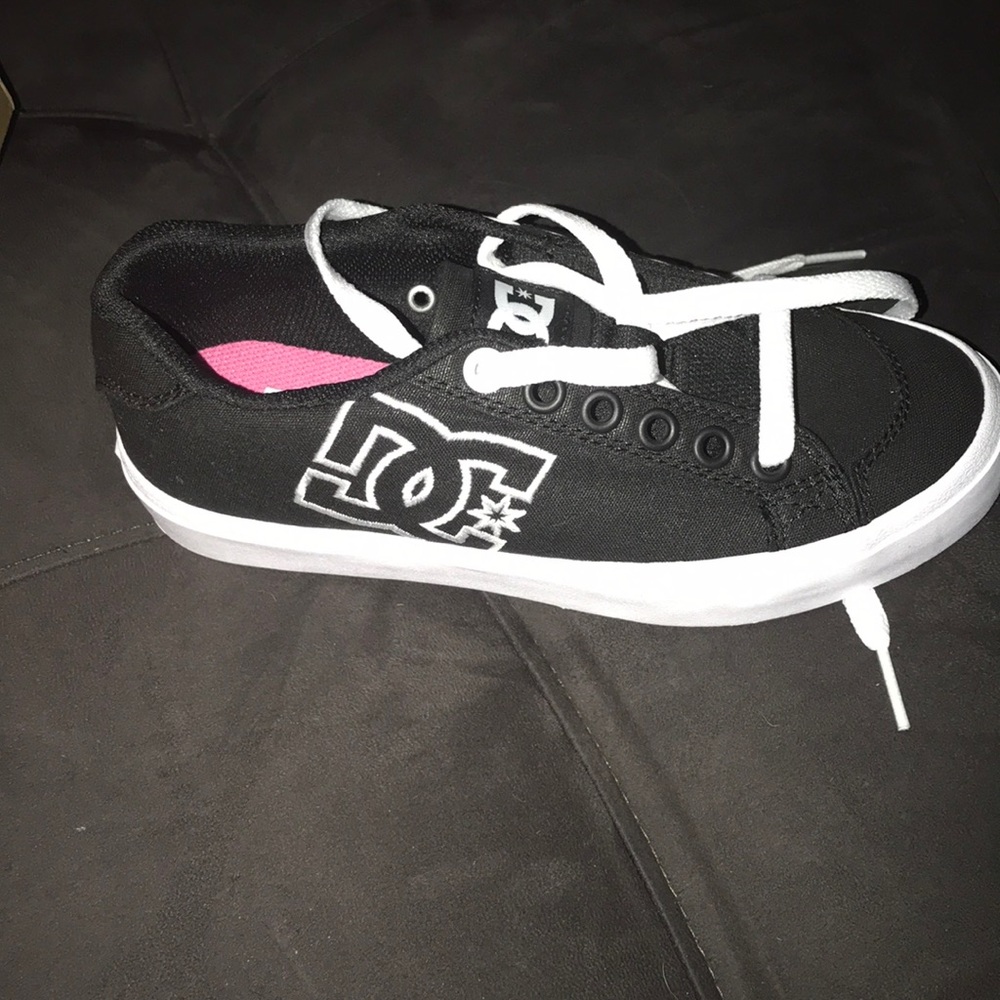 DC shoes